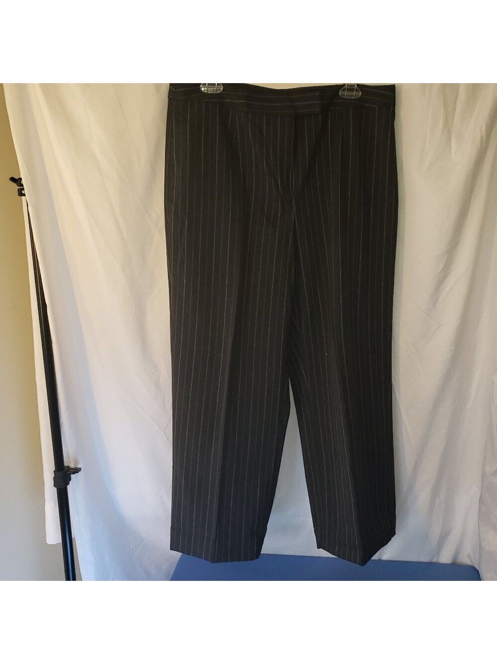 Valerie Stevens Women's Black Pinstripe Pants Size 12